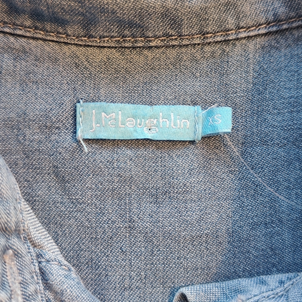 NEW! J. McLaughlin Erika Chambray Relaxed Button Down Shirt Size XS Tencel Linen - Picture 8 of 10